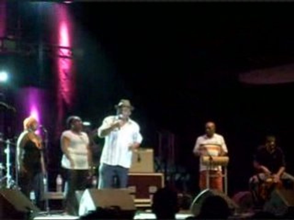 simon lagarrigue****** maloya 974 nuits du piton st jo