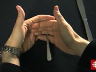 Magie - La cuillère pliée