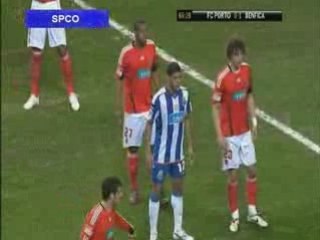 Penálti de David Luiz sobre Hulk