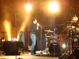 Patrick Fiori chants gregory lemarchal Le lien -