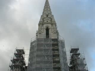 Chateaubriant : église en  rénovation