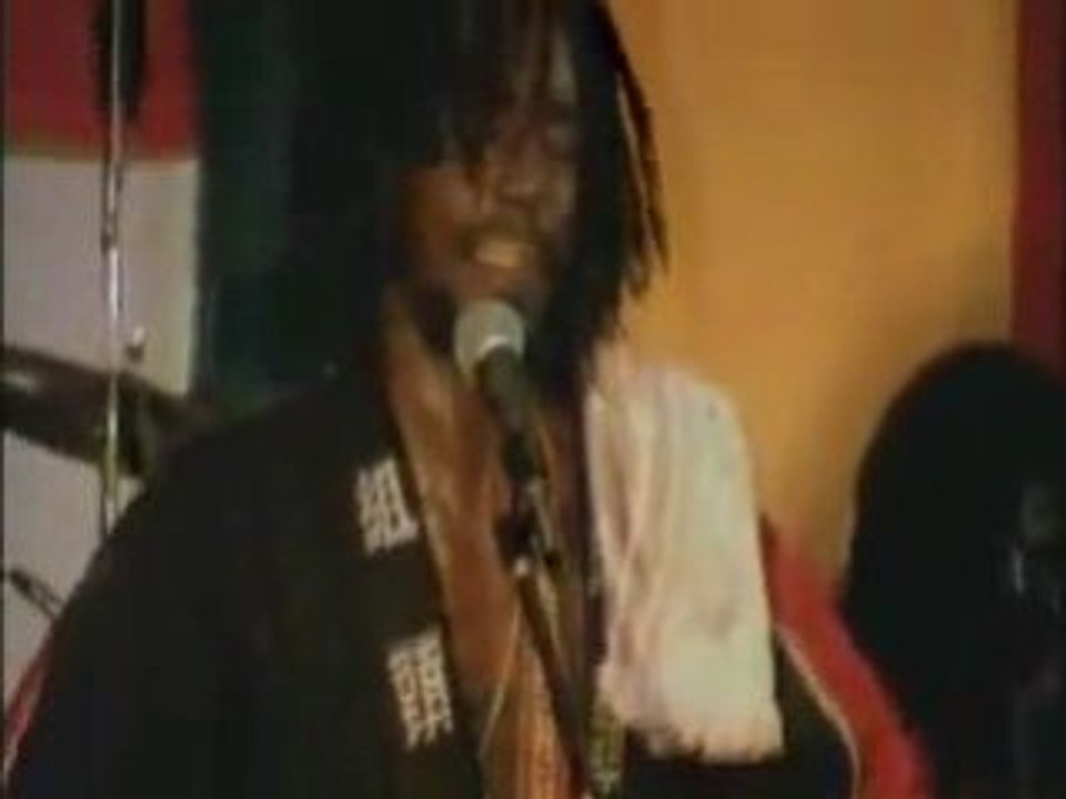 Peter Tosh - Legalize It