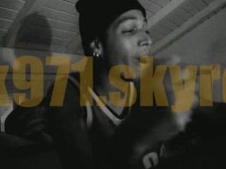 OBlik_ run away[ http://oblik971.skyrock.com ]