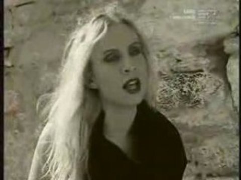 Zeynep Casalini nilufer