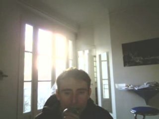 Wiwi égratigne "The harder they come"