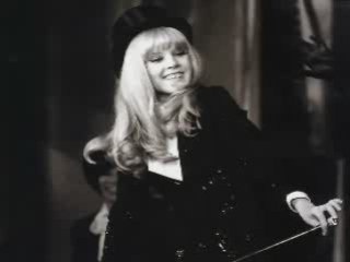 Sylvie Vartan - Scène 2004 ''Noir c'est noir'' Partie 11