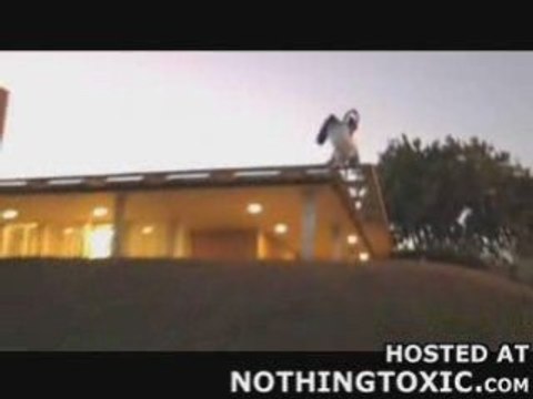 regis fait 1 front flip en bmx