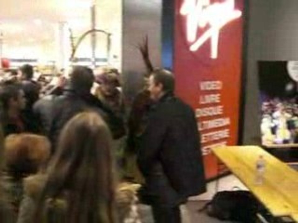 dédicace des Prout chez Virgin