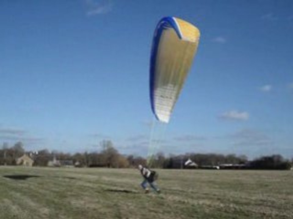 Gonflage parapente en Bretagne