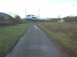 Passage du TGV 984 un peu plus loin entre Bernay et Evreux !