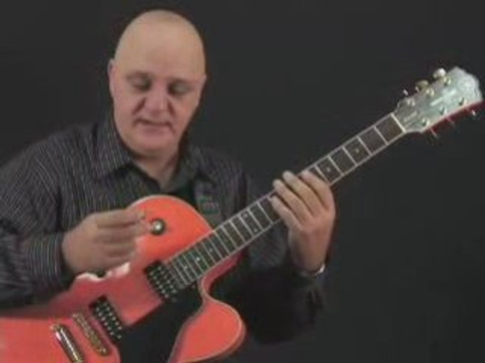 Guitar Lesson - Frank Gambale sweeping lesson