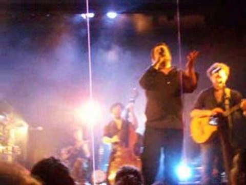 Debout Sur Le Zinc - La Déclaration (extrait live)