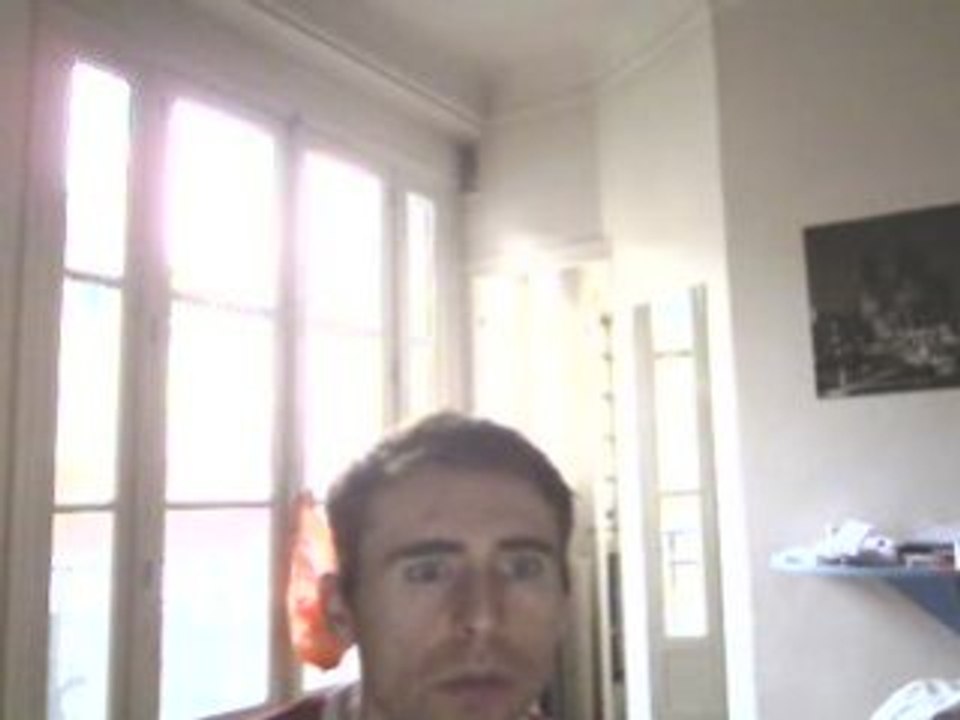 Wiwi égratigne "Parlons d'amour" d'Herbert Léonard