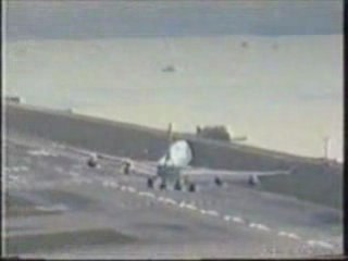 Découvrez l'Histoire de l'Ancien Aéroport de Hong Kong Kai Tak ✈️