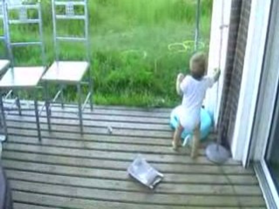 Presque un an !