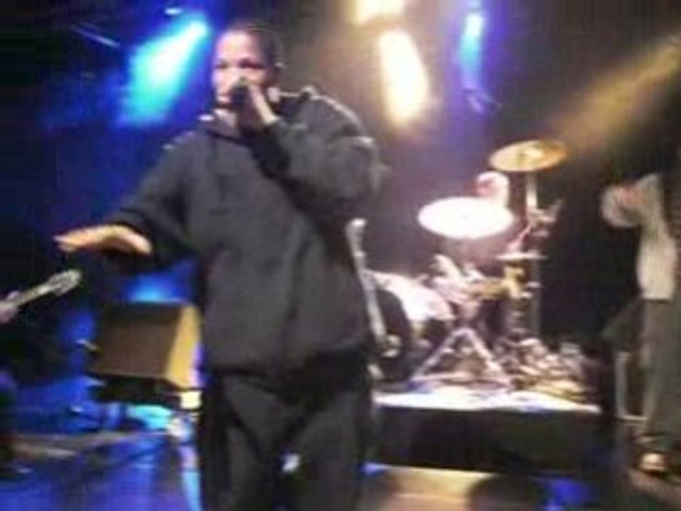 Zone Libre Vs Casey & Hamé - Une tête à la traîne (Live)