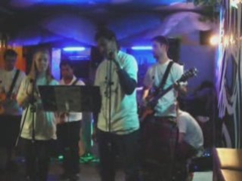 Concert au Gibolin - 01 - Wonderwall