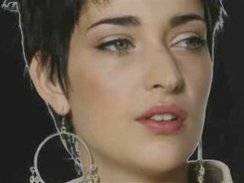 Le manager de Sheryfa Luna voulait tuer son enfant