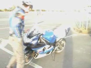 Milou attaque r1