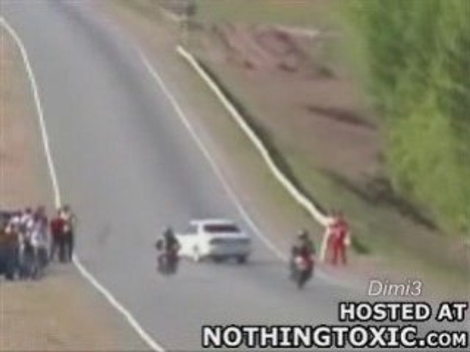 Crash moto: Un 400m DA qui finit mal