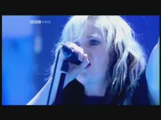 Goldfrapp - Yes sir, I can boogie [Live@Glastonbury Calling]