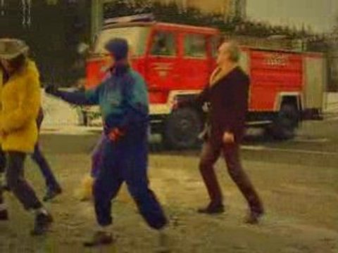 AKURAT JĘZYK CIAŁA