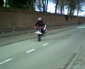Jerome KR - Stoppie Fenwick @School