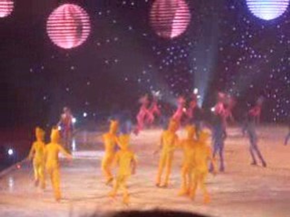 ~~0o0~~HOLIDAY ON ICE le 14 février 2009 au Zénith 3~~0o0~~