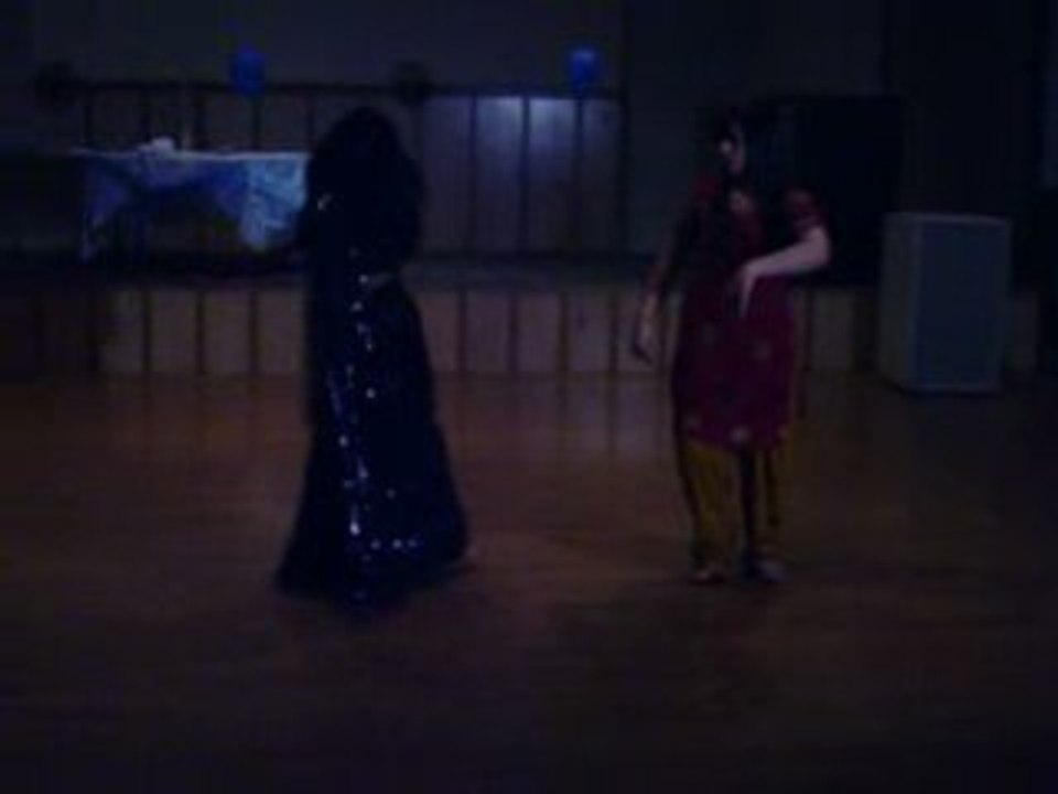 Hindi Remix Performance