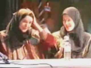 Trois soeurs deviennent musulmanes