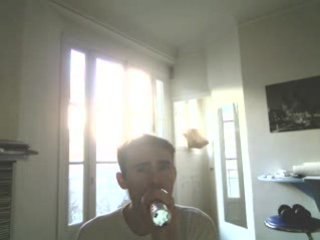 Wiwi égratigne "You'll be in my heart"