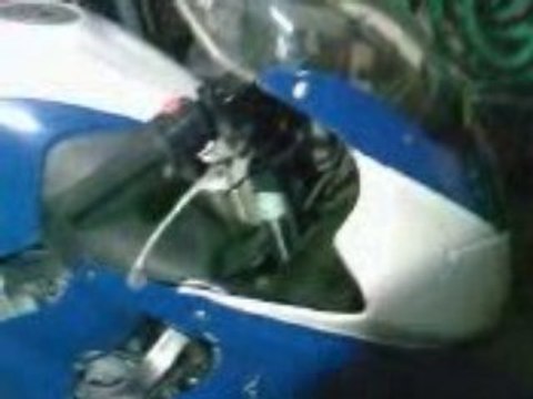 cbr 600f avec pot gianeli et monter piste