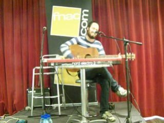 UZI et ARI concert a perpignan fnac
