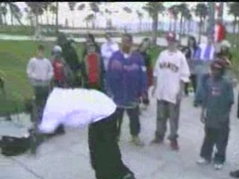 Rize - Krump Dance Battle