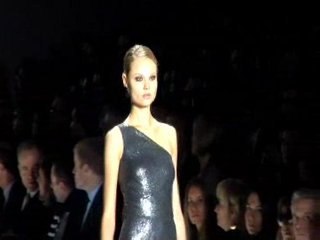 Michael Kors Runway Footage - Fashion Week, Fall '09