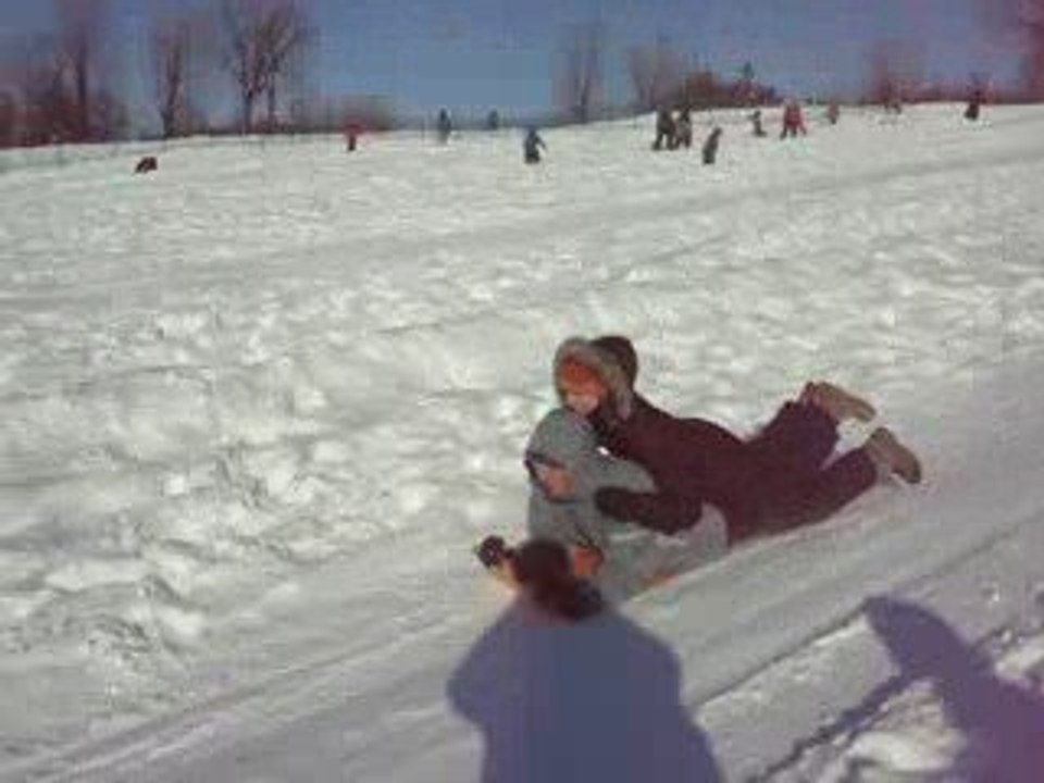 descente en crazy carpet mont royal