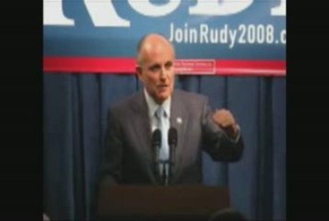 GIULIANI ON CHAVEZ