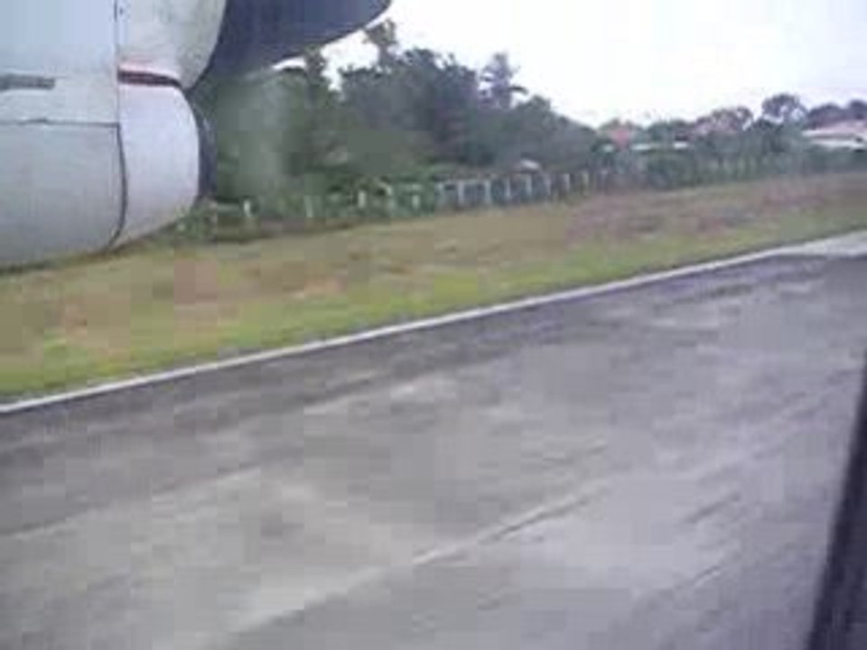 plane water