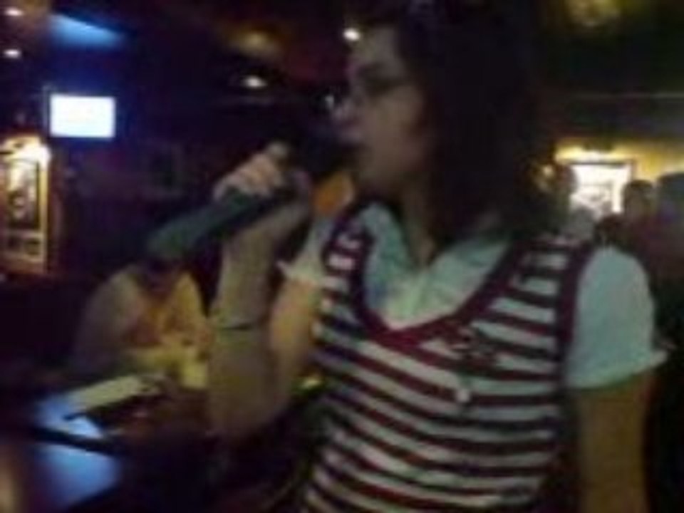 Moi qui chante "Ecris l'histoire"