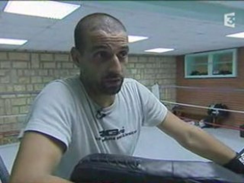 Pieces à conviction - Anatomie d'une cité de non droit 4.7