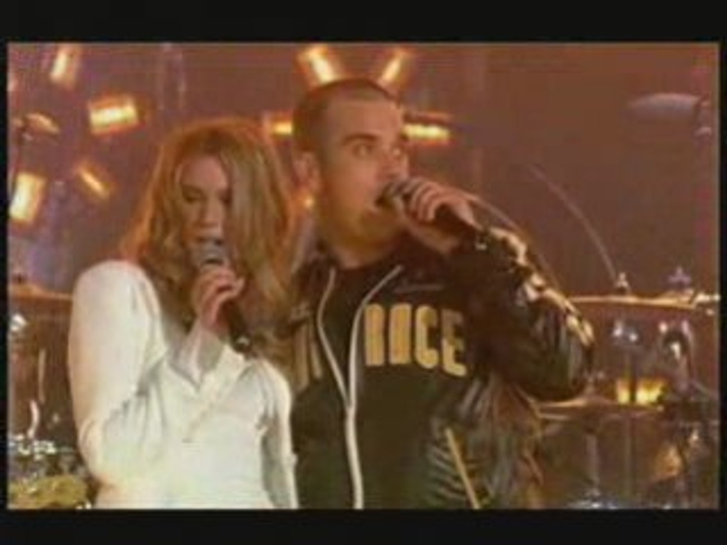 Robbie Williams & Joss Stone - Angels (Live 2005) - video Dailymotion