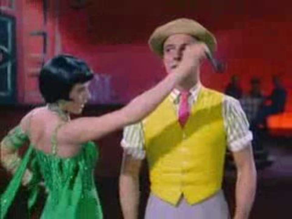 Gene Kelly  Cyd Clarisse