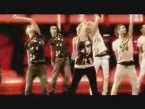 Lorie Je vais vite (version funkytown)