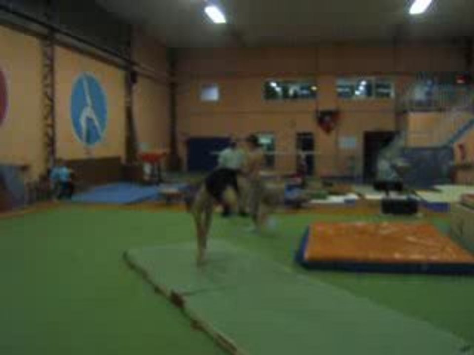 rondade flip  flip salto arrière