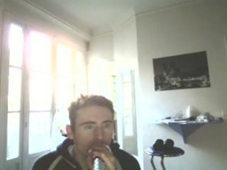 Wiwi égratigne "Exterieur nuit"