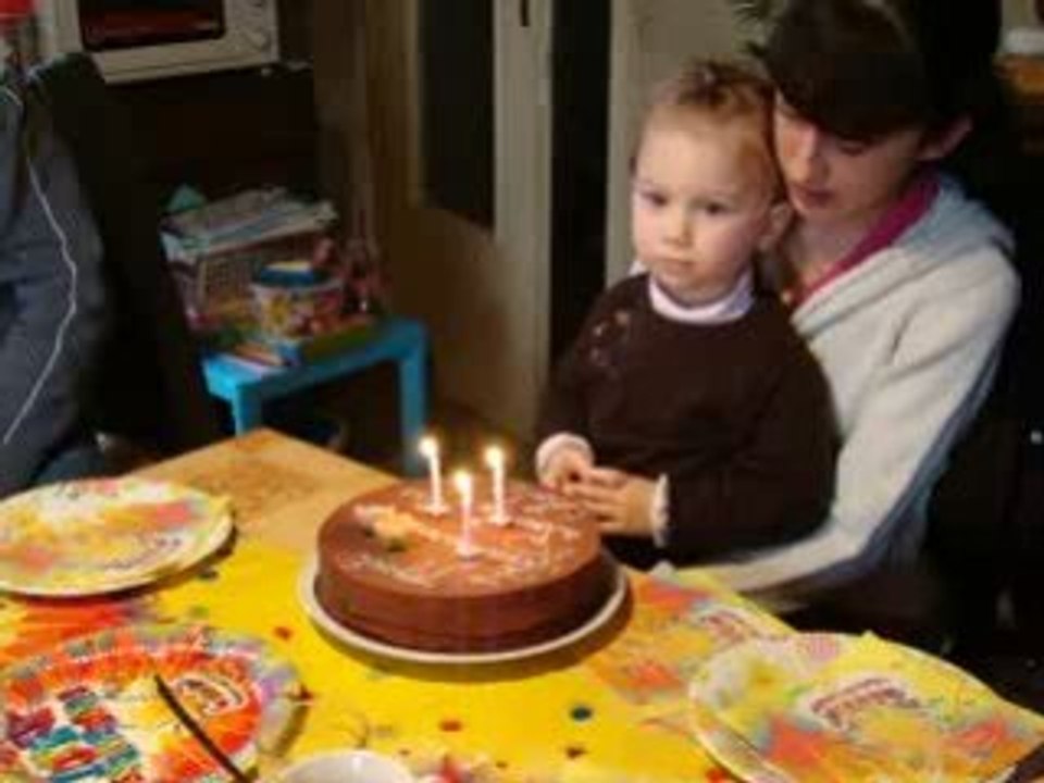 Lola 3 ans