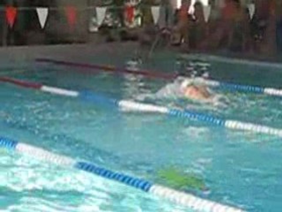 thomas 100m brasse