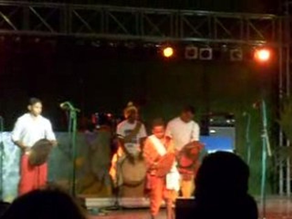 Tambours sacrés * (974) 19 12 08 grand bois st pierre