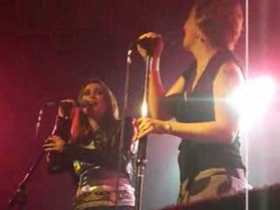 Agua de Annique feat Sharon - Somewhere [Melkweg, Amsterdam]