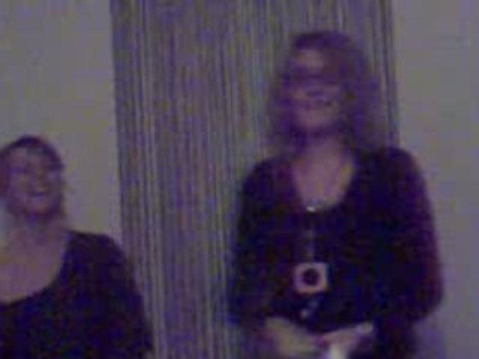 Gaelle et claire à la wii